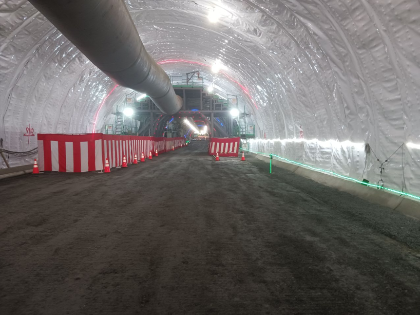 国道56号 窪川佐賀道路 窪川工区 見付トンネル貫通式 会場設備・照明設置・オペレーション