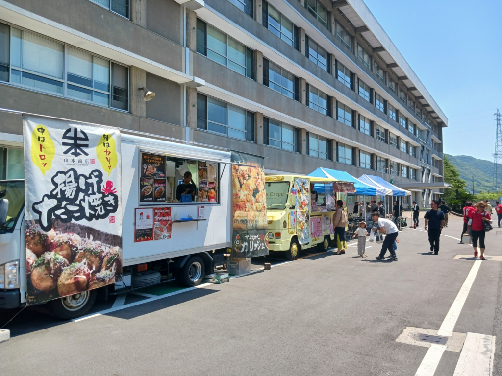 第49回 三菱フェスティバル 会場設営・ふわふわ遊具運営