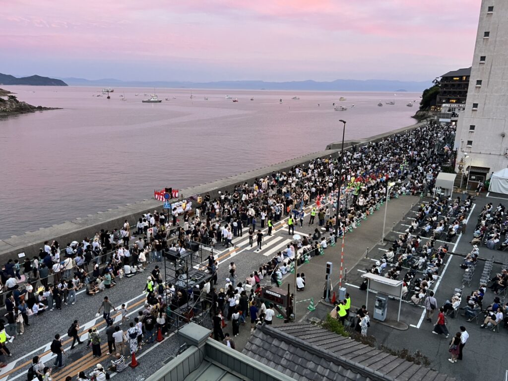 福山鞆の浦弁天島花火大会　会場設営